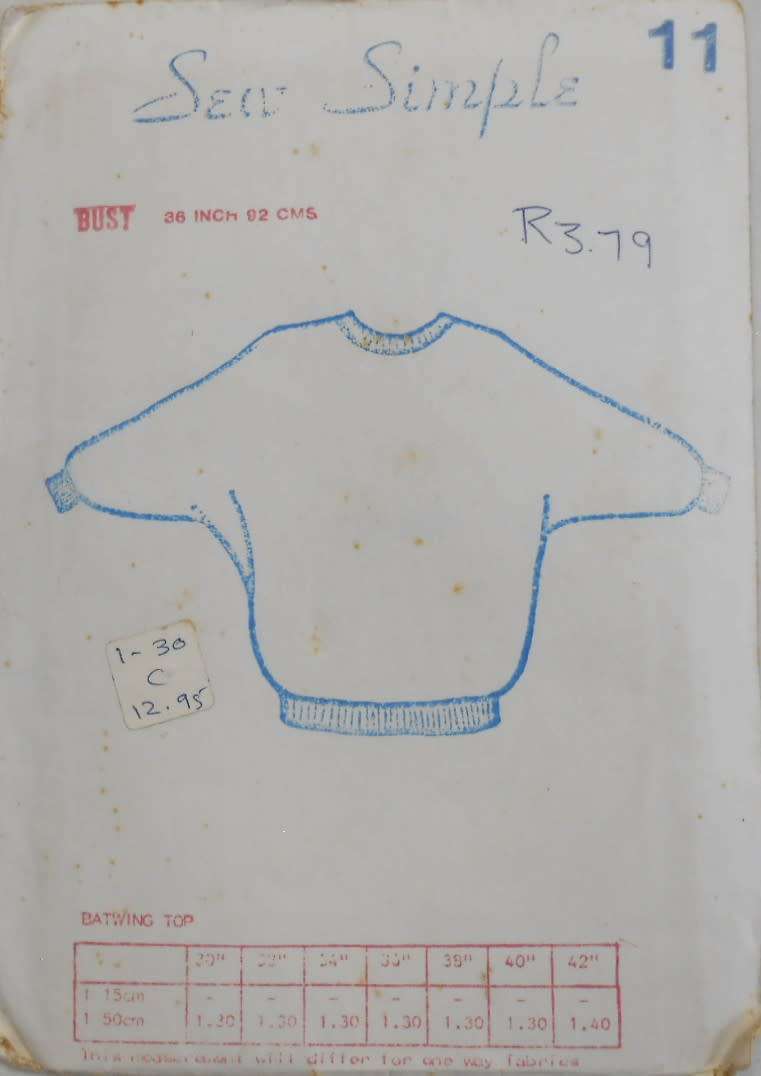 SEW SIMPLE 11 BATWING TOP SIZE 36 OR 92 CM COMPLETE-UNCUT-F/FOLDED
