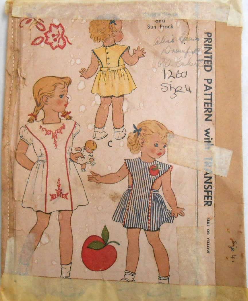 V/VINTAGE McCALLS 1260 GIRLS DRESS & SUN FROCK SIZE 4 YEARS COMPLETE-ZIPLOC