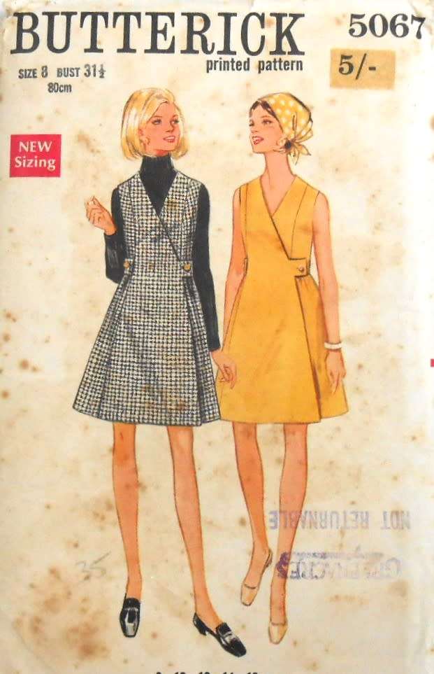 VINTAGE BUTTERICK 5067 ONE PIECE DRESS OR PINAFORE SIZE 8 BUST 31 1/2 COMPLETE-UNCUT-F/FOLDED