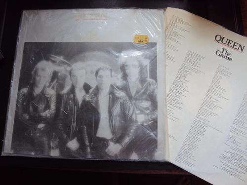 QUEEN - THE GAME -1980 VINYL STEREO LP WITH ORIGINAL PICTURE SLEEVE - GREAT CONDITION!