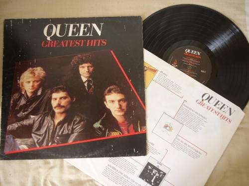 "QUEEN GREATEST HITS" - 1981 VINYL STEREO LP WITH ORIGINAL INNER SLEEVE IN GREAT CONDITION