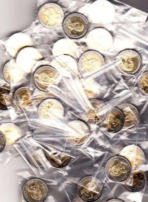 ## 5 FREE COINS - DETAIL BELOW 100 X R5 2008 MANDELA{ UNTOUCHED}ZIP-LOCK BAGS ##