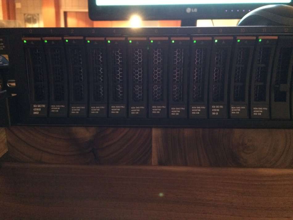 IBM X3650 M3 Storage Server