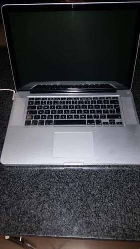 Apple Macbook pro Core 2 Duo