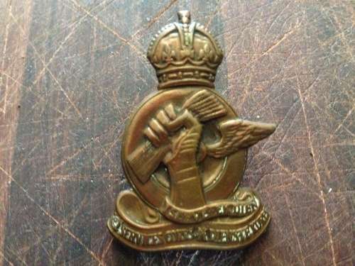 VARIOUS BADGES / PINS FOR THE COLLECTOR