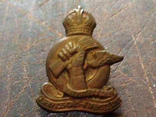 VARIOUS BADGES / PINS FOR THE COLLECTOR