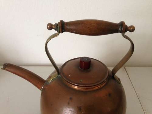Antique EFESCO Copper Kettle for the Collector!