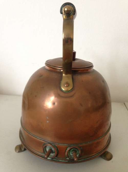 Antique EFESCO Copper Kettle for the Collector!