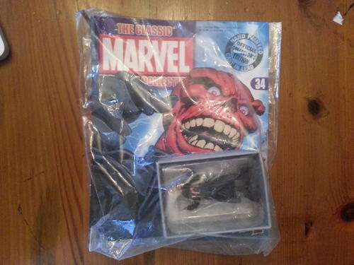 The Classic Marvel Collection Red Skull Magazine + Figurine