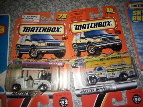 Matchbox lot of 8 cars