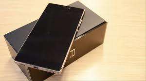 Hauwei P8 16GB TITANIUM GREY  - NOT the CHEAPER P8 LITE