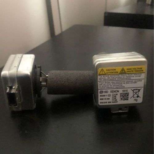 New! Set of Ballasts and HID Xenon bulbs