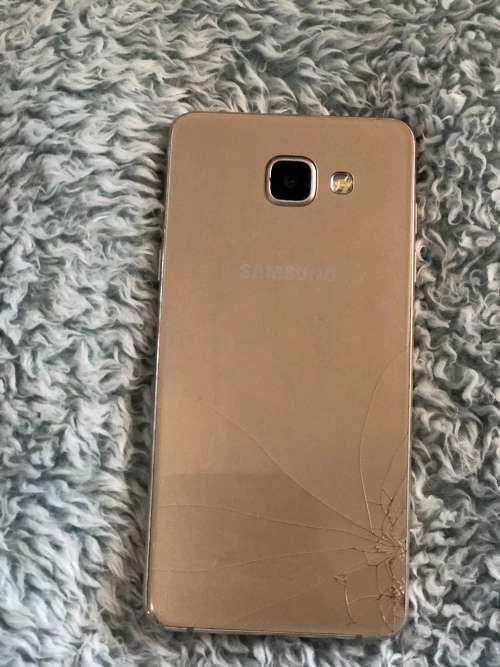 Samsung A5 2016 Repair/Spare.