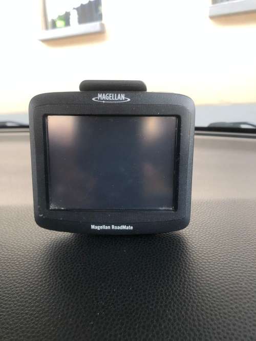 Magellan Roadmate GPS (Please Read)