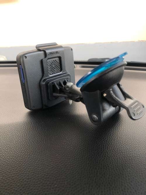 Magellan Roadmate GPS (Please Read)