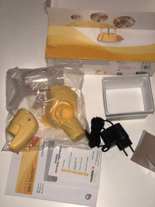 NEW! Medela Single Mini Electric Breastpump