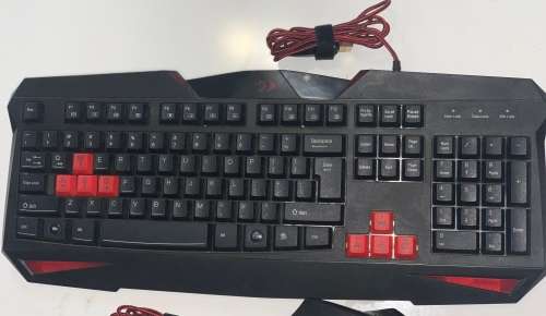 USED Redragon 2in1 Vajra Keyboard and Centrophorus Mouse PC Gaming Bundle