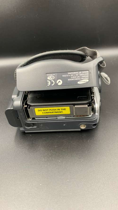 Samsung Mini DV Camcorder -PLS READ!!!