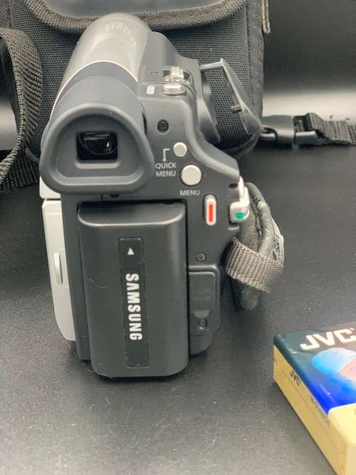 Samsung Mini DV Camcorder -PLS READ!!!