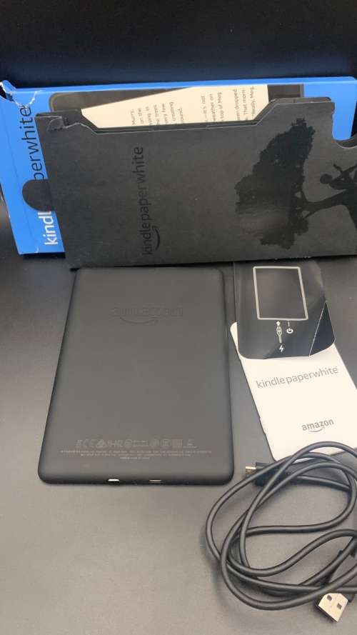 Amazon Kindle Paperwhite Wi-Fi With S/O 32GB - Open Box!!!
