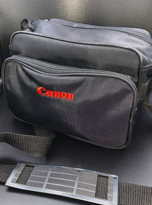 Canon MVX3i Digital Camcorder with Accessories
