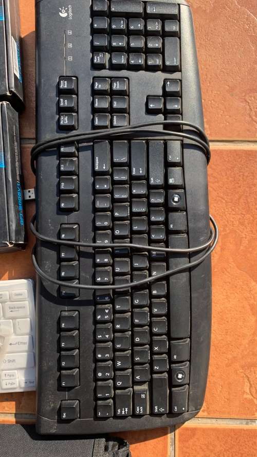 Lots Keyboards and Mouses for Parts/Spares