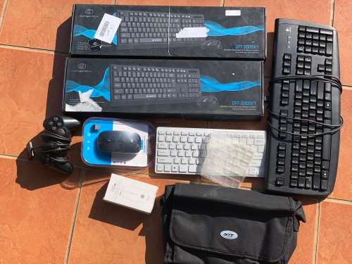 Lots Keyboards and Mouses for Parts/Spares