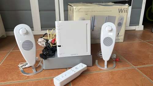 Combo Deal!!! Nintendo Mario Kart Wii Pack & 2.1 Speaker System for Wii