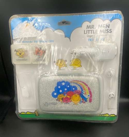 !!!NINTENDO DS LITE WITH GAMES AND EXTRA ACCESSORIES!!!