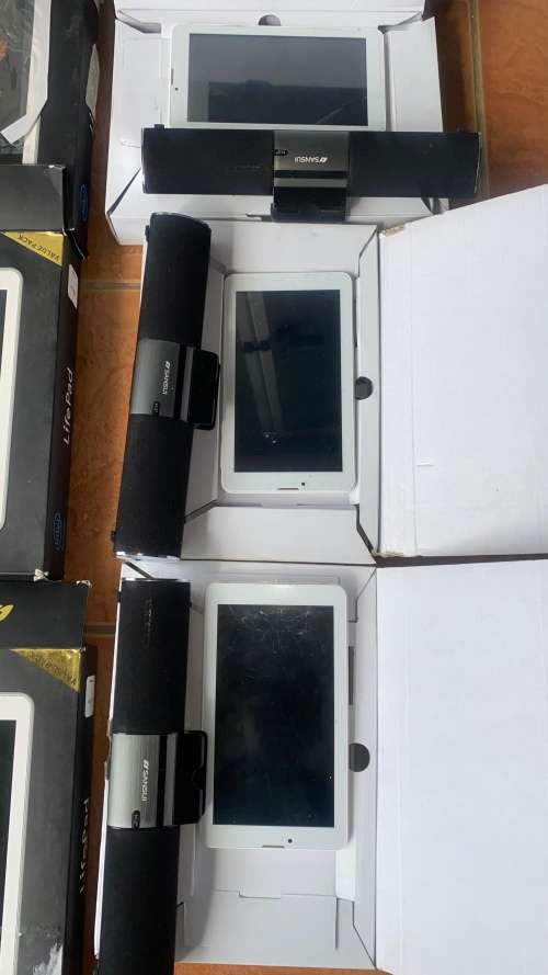 DONT MISS THIS!!! LOTS GADGETS/ELECTRONICS!! DONT MISS THIS!