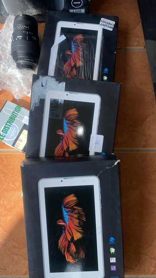 DONT MISS THIS!!! LOTS GADGETS/ELECTRONICS!! DONT MISS THIS!