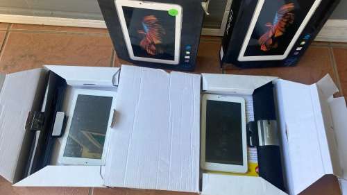 BARGAIN!!!LOTS GADGETS/KIDDIES-ELECTRONICS!!!!