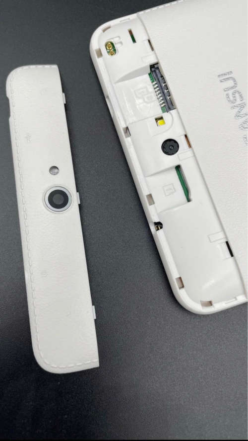 ***COMBO DEAL***Sansui LifePad 8GB Tablet (7 Inch) & Sansui Bluetooth Speaker!!!!