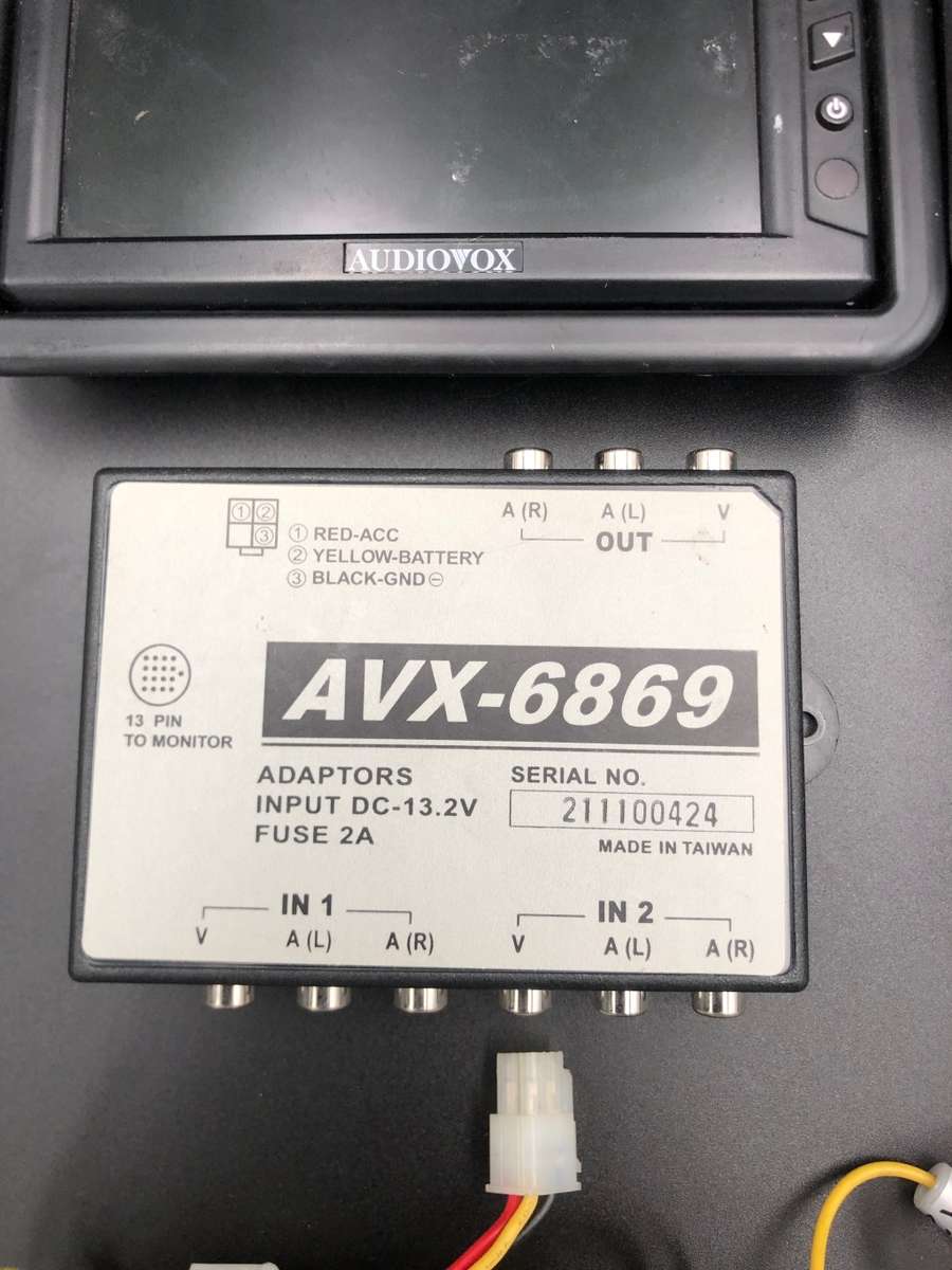 Set of 2 Audiovox LCM5620PKG 5 inch. Headrest Monitors