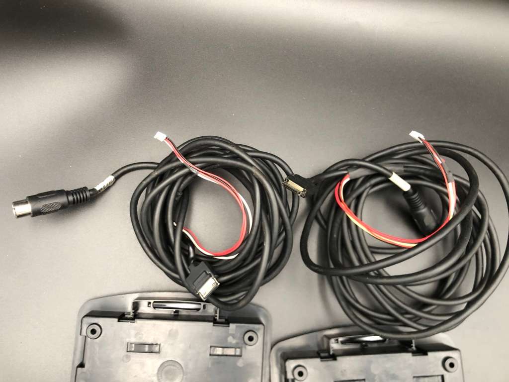 Set of 2 Audiovox LCM5620PKG 5 inch. Headrest Monitors