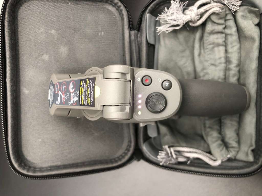 DJI OSMO MOBILE 3 COMBO KIT FOR SMARTPHONES(Pls Read)