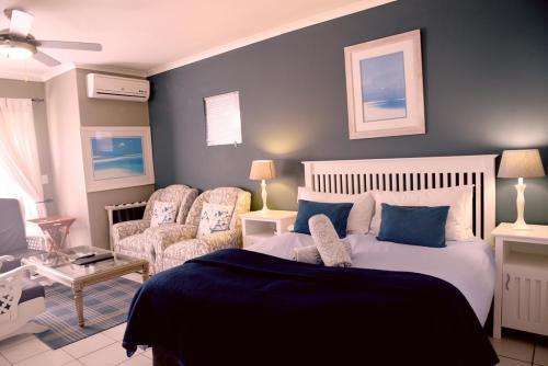 Weekend Away at Sunset Decks Guesthouse in Sunset Beach, Cape Town