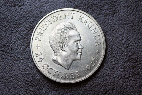 Five Shillings Malawi - a stunning UNC piece for Crown collectors! at R1.00 Start J23