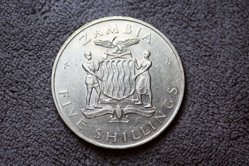 Five Shillings Malawi - a stunning UNC piece for Crown collectors! at R1.00 Start J23