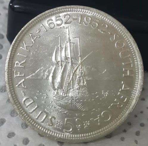 Nomisma Coin Preserve - 50ml Professional coin cleaning / coin cleaner fluid.