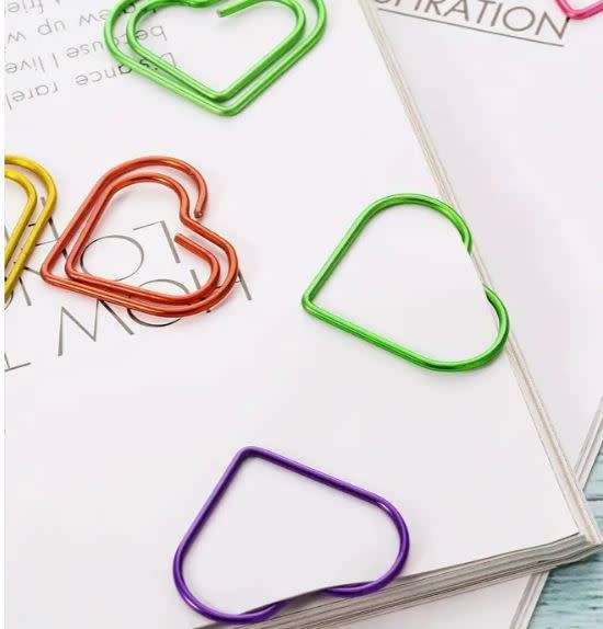 10 x Multi-color HEART (LOVE) Paper Clips (Random Colors)