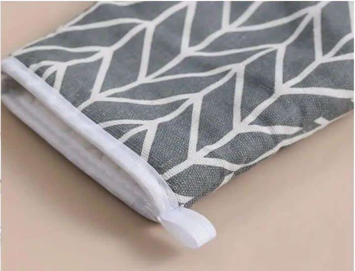 KITCHEN GLOVES - Heat Resistant (pair)