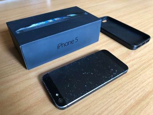 Apple iPhone 5 - 16GB
