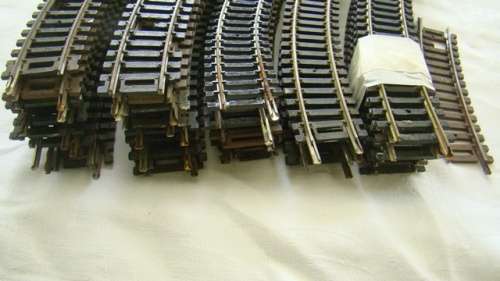 HO track - mixed brands curved track lot - most Lima