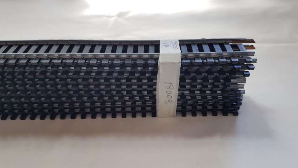 Lima HO track - straight track 222mm