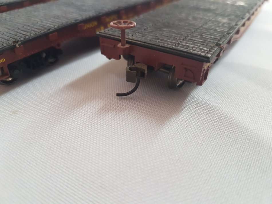 HO Bacmann set of 3 flatbed wagons