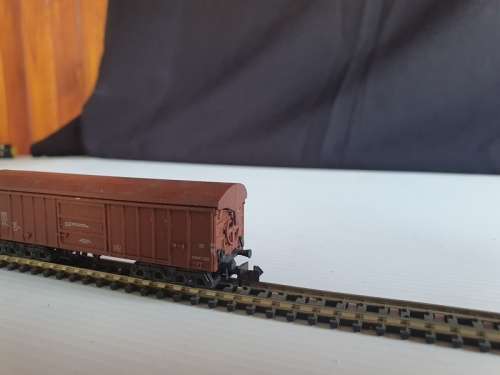 n Scale goods wagon
