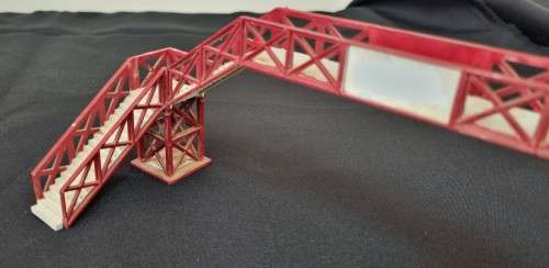 HO pedestrian overpass