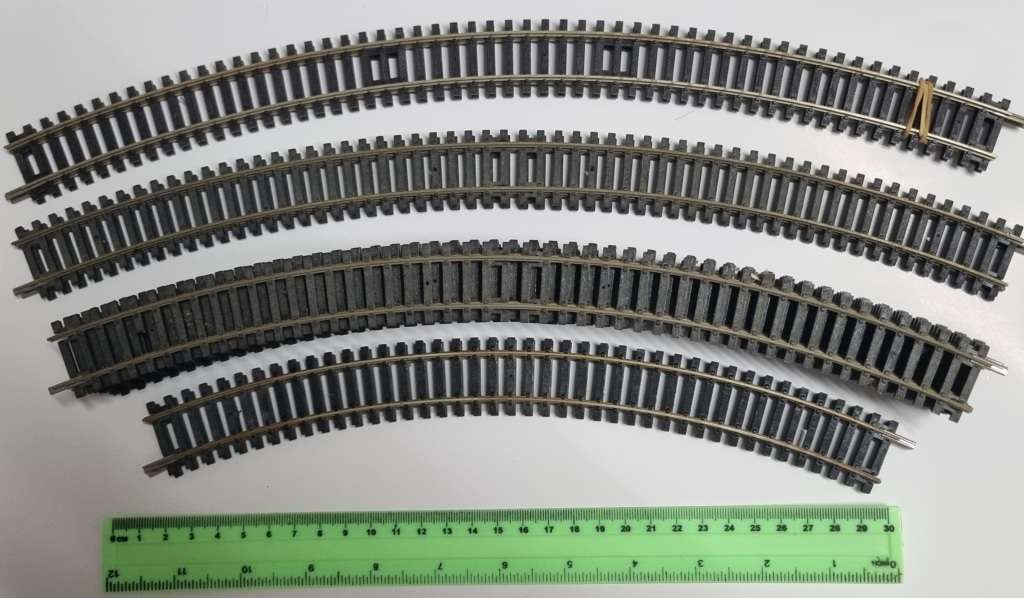 HO Hornby track (compatible with Lima)