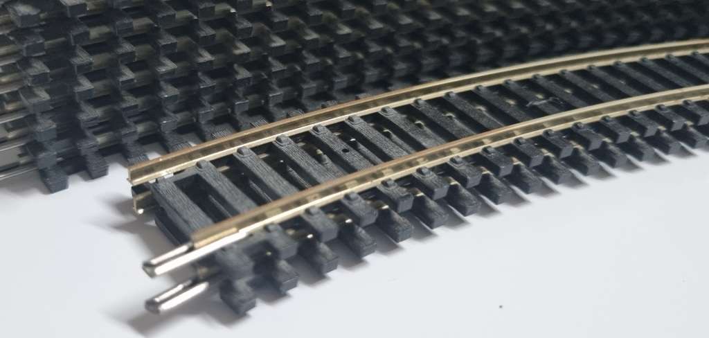 HO Hornby track (compatible with Lima)
